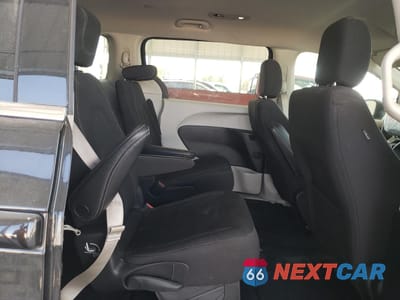 Zdjęcie 11 z 15 samochodu: 2023 CHRYSLER VOYAGER LX VIN:2C4RC1CG0PR586261 - miniatura