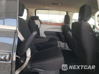 Zdjęcie 11 z 15 samochodu: 2023 CHRYSLER VOYAGER LX VIN:2C4RC1CG0PR586261 - miniatura