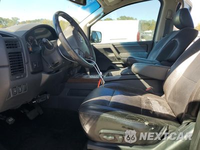 Zdjęcie 7 z 13 samochodu: 2010 NISSAN TITAN XE VIN:1N6BA0EC0AN309770 - miniatura