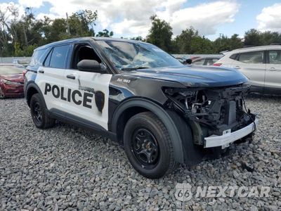 Czwarte zdjęcie samochodu z boku: 2024 FORD EXPLORER POLICE INTERCEPTOR VIN:1FM5K8AB2RGA64443 - miniatura