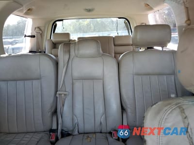 Zdjęcie 10 z 13 samochodu: 2006 LINCOLN NAVIGATOR VIN:5LMFU27556LJ06584 - miniatura