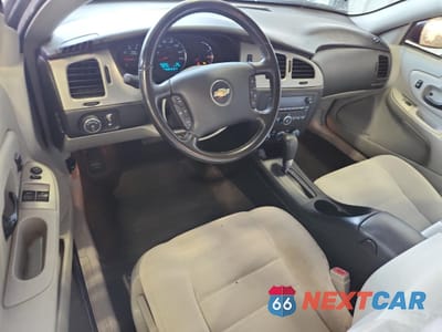 Zdjęcie 8 z 12 samochodu: 2006 CHEVROLET MONTE CARLO LT VIN:2G1WK151469436739 - miniatura
