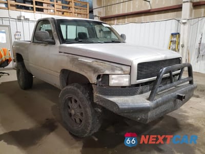 Czwarte zdjęcie samochodu z boku: 1996 DODGE RAM 1500 VIN:1B7HF16Y0TJ126894 - miniatura