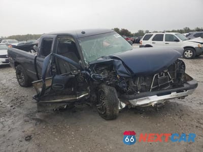 Czwarte zdjęcie samochodu z boku: 2005 CHEVROLET SILVERADO K1500 VIN:1GCEK19Z75Z137446 - miniatura