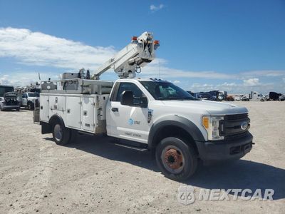 2017 FORD F450 SUPER DUTY BUCKET TRUCK 1FDUF4GY4HEE36945 - główne zdjęcie licytacji z USA - miniatura