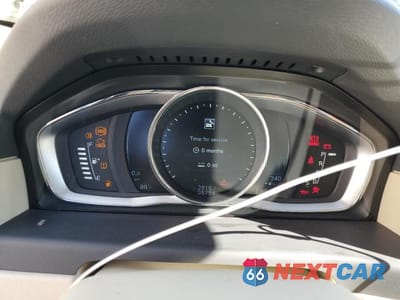 Zdjęcie 9 z 12 samochodu: 2016 VOLVO XC70 T5 PREMIER VIN:YV440MBK8G1269226 - miniatura