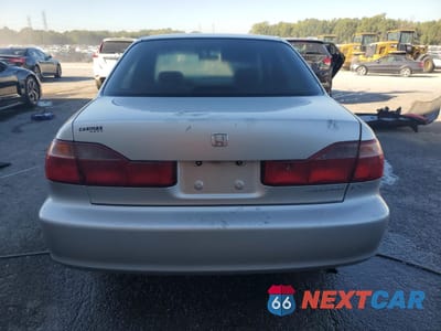 Zdjęcie 6 z 12 samochodu: 1998 HONDA ACCORD LX VIN:1HGCG5647WA082037 - miniatura
