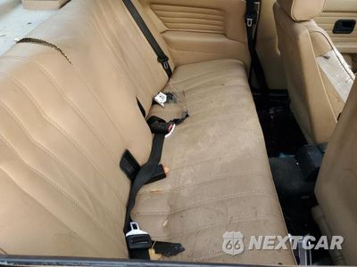 Zdjęcie 10 z 12 samochodu: 1989 BMW 325 I VIN:WBAAA1309K4206106 - miniatura