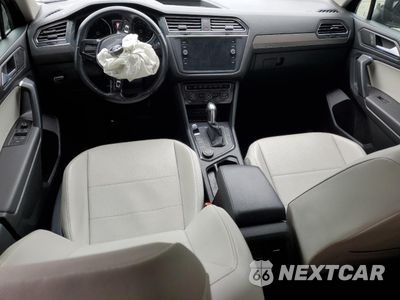Zdjęcie 8 z 14 samochodu: 2019 VOLKSWAGEN TIGUAN SE VIN:3VV2B7AX3KM173830 - miniatura