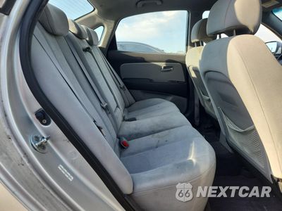 Zdjęcie 10 z 14 samochodu: 2009 HYUNDAI ELANTRA GLS VIN:KMHDU46D29U629820 - miniatura