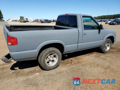 Trzecie zdjęcie samochodu z tyłu: 2000 CHEVROLET S TRUCK S10 VIN:1GCCS1452Y8292363 - miniatura