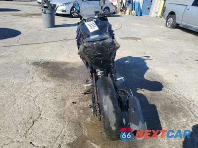Czwarte zdjęcie samochodu z boku: 2023 KAWASAKI EX400 VIN:JKAEXKH18PDAP6270 - miniatura