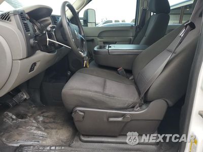 Zdjęcie 7 z 14 samochodu: 2012 CHEVROLET SILVERADO K2500 HEAVY DUTY VIN:1GC1KVCG4CF162980 - miniatura