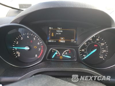 Zdjęcie 9 z 14 samochodu: 2018 FORD ESCAPE SE VIN:1FMCU9GDXJUC76982 - miniatura