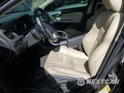 Zdjęcie 7 z 12 samochodu: 2018 VOLVO V60 T5 WAGON DYNAMIC VIN:YV140MELXJ2389290 - miniatura