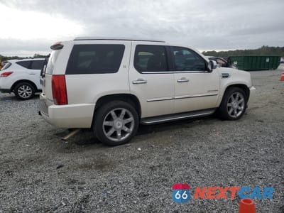 Trzecie zdjęcie samochodu z tyłu: 2010 CADILLAC ESCALADE HYBRID VIN:1GYUCEEJ1AR213229 - miniatura