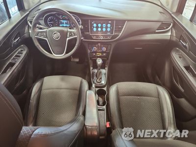Zdjęcie 8 z 17 samochodu: 2018 BUICK ENCORE PREFERRED II VIN:KL4CJFSB9JB572020 - miniatura