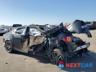 Czwarte zdjęcie samochodu z boku: 2017 LEXUS IS 350 VIN:JTHBE1D21H5029399 - miniatura