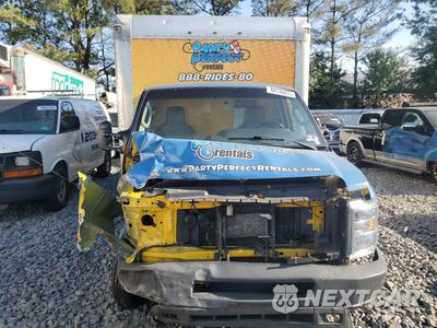 Piąte zdjęcie samochodu w środku: 2019 FORD ECONOLINE E350 SUPER DUTY CUTAWAY VAN VIN:1FDWE3FS8KDC15798 - miniatura