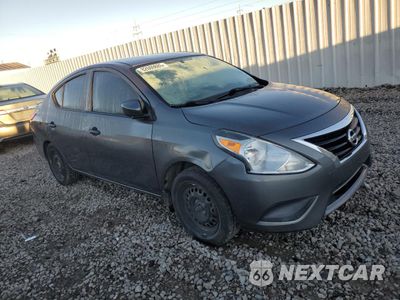 Czwarte zdjęcie samochodu z boku: 2016 NISSAN VERSA S VIN:3N1CN7AP2GL832636 - miniatura