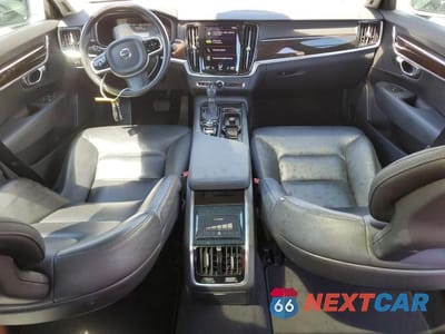 Zdjęcie 8 z 12 samochodu: 2018 VOLVO S90 T5 MOMENTUM VIN:LVY982AK3JP025505 - miniatura