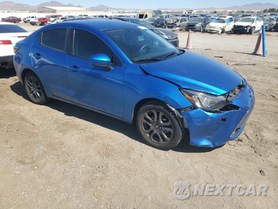 Czwarte zdjęcie samochodu z boku: 2019 TOYOTA YARIS L VIN:3MYDLBYV1KY508704 - miniatura