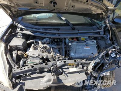 Zdjęcie 11 z 12 samochodu: 2013 TOYOTA PRIUS C VIN:JTDKDTB36D1542029 - miniatura