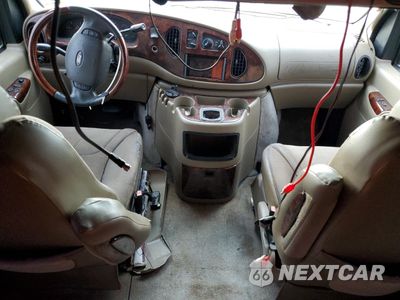Zdjęcie 8 z 14 samochodu: 2004 FORD ECONOLINE E150 VAN VIN:1FDRE14LX4HA54850 - miniatura