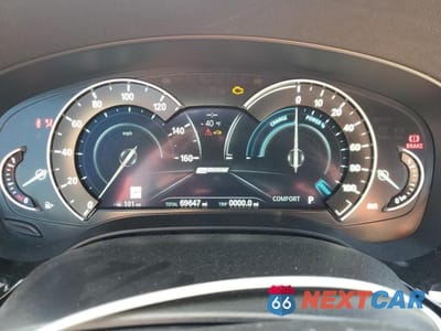 Zdjęcie 9 z 12 samochodu: 2019 BMW 530E VIN:WBAJA9C54KB389419 - miniatura
