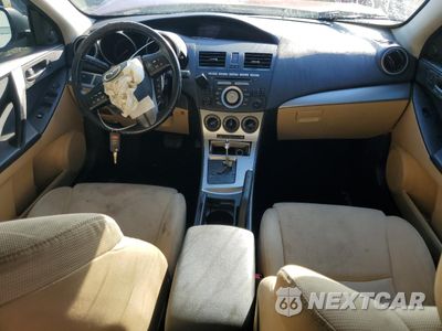 Zdjęcie 8 z 14 samochodu: 2010 MAZDA 3 S VIN:JM1BL1H5XA1188222 - miniatura