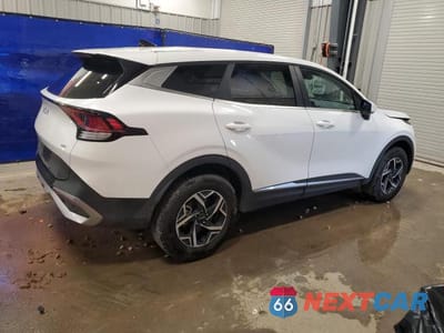 Trzecie zdjęcie samochodu z tyłu: 2025 KIA SPORTAGE LX VIN:KNDPUCDF1S7405779 - miniatura