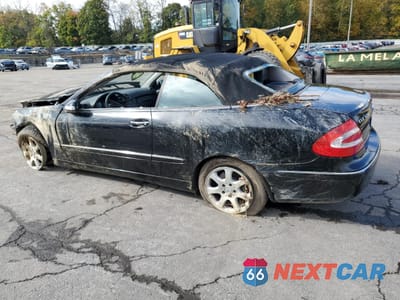 Drugie zdjęcie samochodu z przodu: 2004 MERCEDES-BENZ CLK 320 VIN:WDBTK65G24T005185 - miniatura