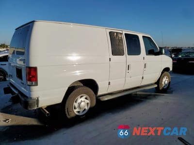 Trzecie zdjęcie samochodu z tyłu: 2013 FORD E250 DELIVERY VAN VIN:1FTNE2EW3DDA21522 - miniatura