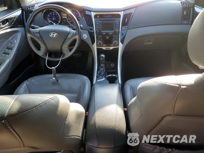 Zdjęcie 8 z 12 samochodu: 2014 HYUNDAI SONATA SE VIN:5NPEC4AC4EH871250 - miniatura