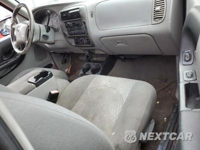 Zdjęcie 8 z 12 samochodu: 2001 MAZDA B3000 VIN:4F4YR12U91TM29949 - miniatura