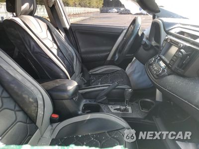 Zdjęcie 7 z 14 samochodu: 2017 TOYOTA RAV4 XLE VIN:2T3RFREV9HW667879 - miniatura
