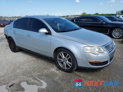 Czwarte zdjęcie samochodu z boku: 2007 VOLKSWAGEN PASSAT VIN:WVWJK73C57P008142 - miniatura