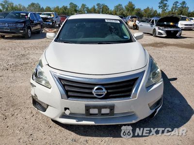 Piąte zdjęcie samochodu w środku: 2015 NISSAN ALTIMA 2.5 VIN:1N4AL3AP5FN888772 - miniatura