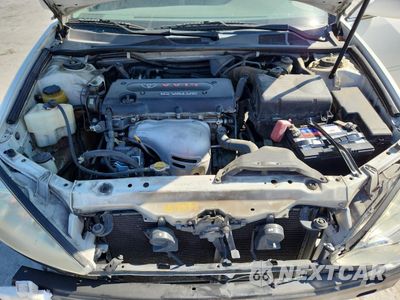 Zdjęcie 11 z 14 samochodu: 2002 TOYOTA CAMRY LE VIN:4T1BE32K02U023165 - miniatura