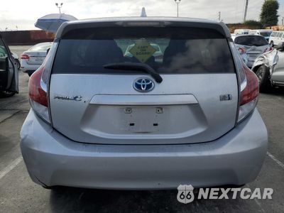Zdjęcie 6 z 12 samochodu: 2015 TOYOTA PRIUS C VIN:JTDKDTB31F1102450 - miniatura