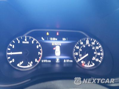 Zdjęcie 9 z 12 samochodu: 2017 NISSAN MAXIMA 3.5 SR VIN:1N4AA6AP0HC388122 - miniatura