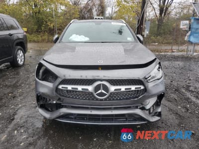 Piąte zdjęcie samochodu w środku: 2023 MERCEDES-BENZ GLA 250 4MATIC VIN:W1N4N4HB1PJ484127 - miniatura