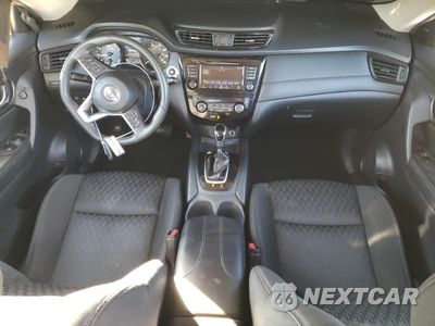 Zdjęcie 8 z 16 samochodu: 2019 NISSAN ROGUE S VIN:KNMAT2MT0KP556850 - miniatura