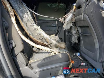 Zdjęcie 11 z 12 samochodu: 2016 CHEVROLET TRAVERSE LT VIN:1GNKRHKD2GJ164357 - miniatura