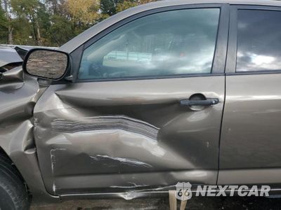 Zdjęcie 7 z 11 samochodu: 2010 TOYOTA RAV4 VIN:2T3BF4DV4AW049039 - miniatura