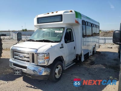 Drugie zdjęcie samochodu z przodu: 2017 FORD ECONOLINE E450 SUPER DUTY CUTAWAY VAN VIN:1FDFE4FS4HDC26571 - miniatura
