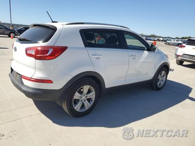 Trzecie zdjęcie samochodu z tyłu: 2012 KIA SPORTAGE BASE VIN:KNDPB3A21C7299925 - miniatura