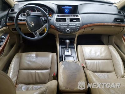 Zdjęcie 8 z 12 samochodu: 2012 HONDA ACCORD EXL VIN:1HGCP3F84CA038239 - miniatura