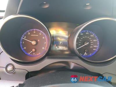Zdjęcie 9 z 12 samochodu: 2017 SUBARU LEGACY 2.5I PREMIUM VIN:4S3BNAC64H3040804 - miniatura