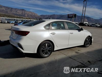 Trzecie zdjęcie samochodu z tyłu: 2024 KIA FORTE LX VIN:3KPF24AD9RE757223 - miniatura